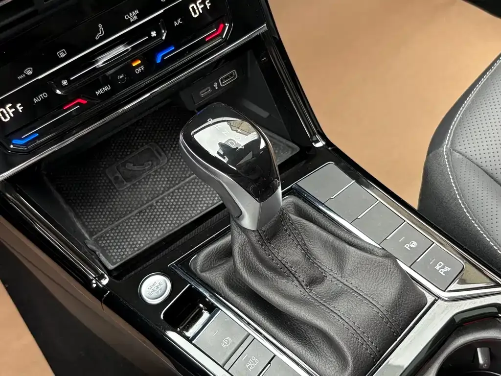 Volkswagen Passat — фото 2