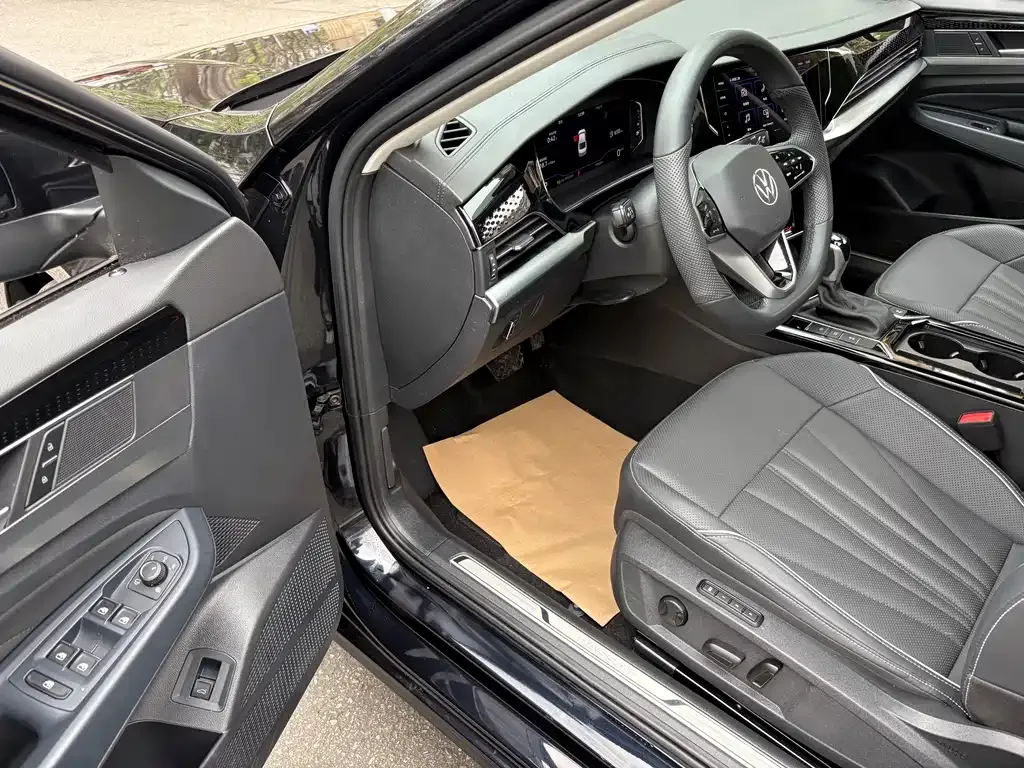 Volkswagen Passat — фото 5