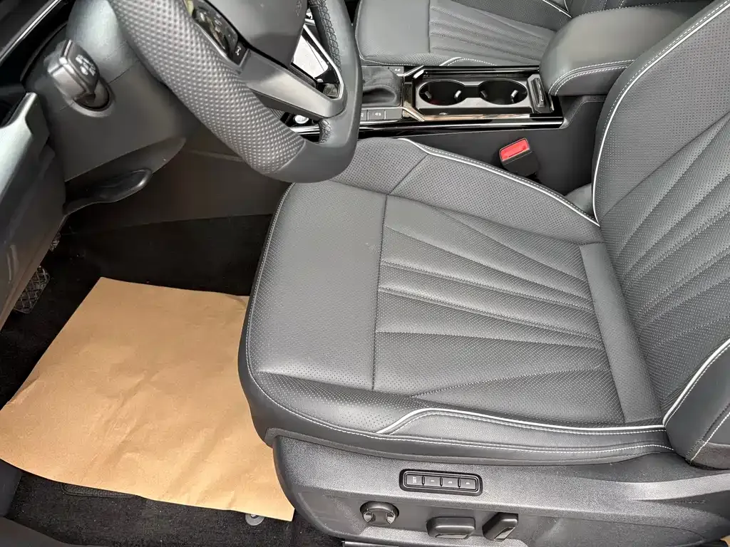 Volkswagen Passat — фото 3