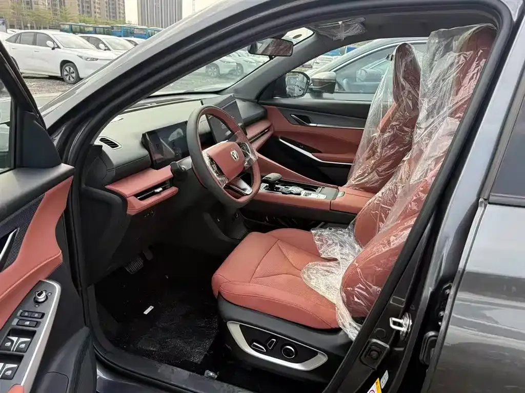 Changan CS75PLUS — фото 10