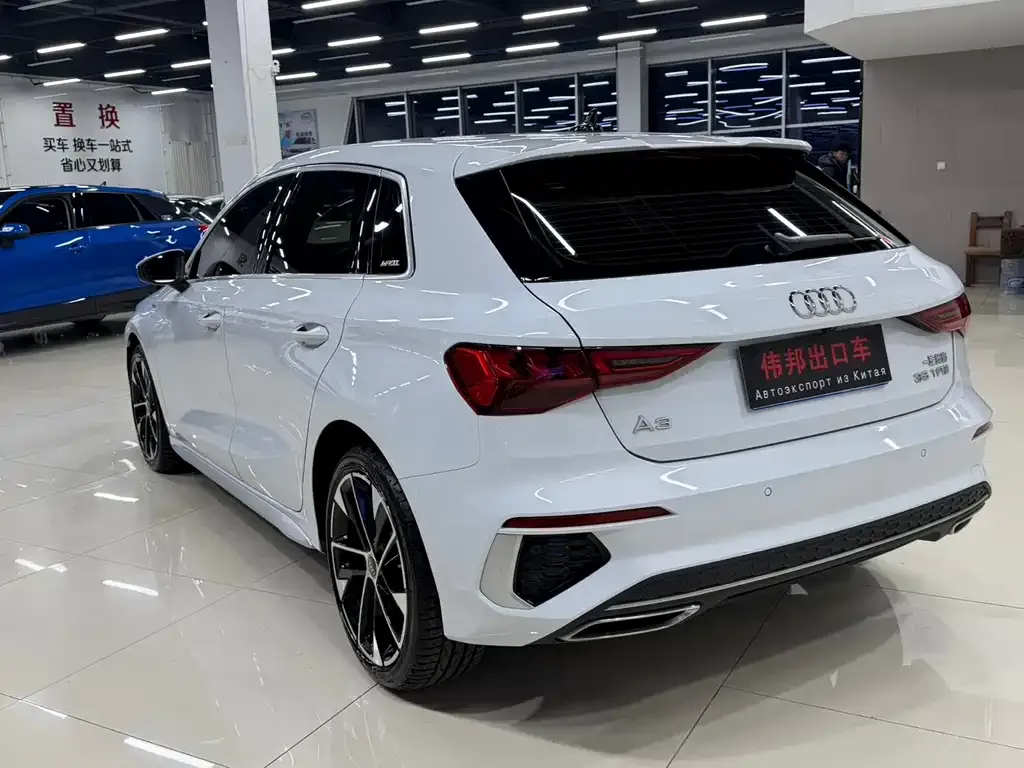 Audi A3 2022 из CN, фото 10