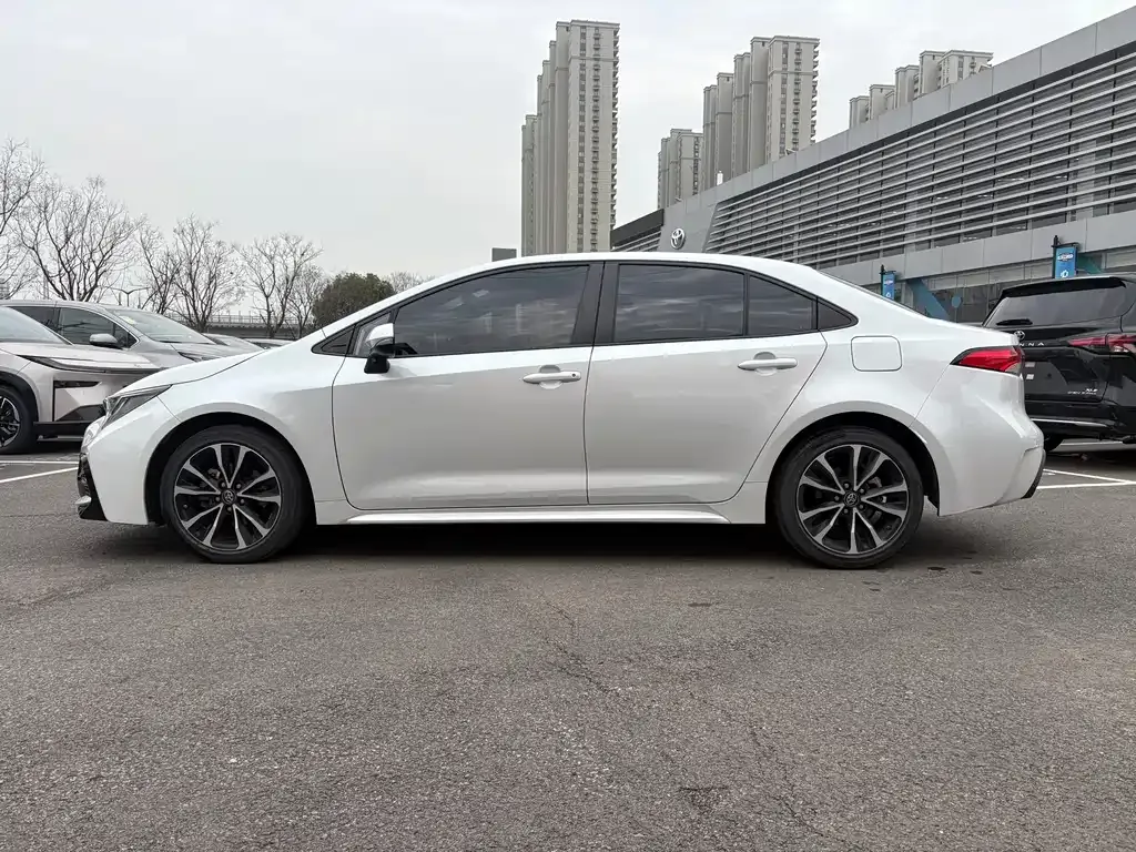 Toyota Levin 2021 из CN, фото 9