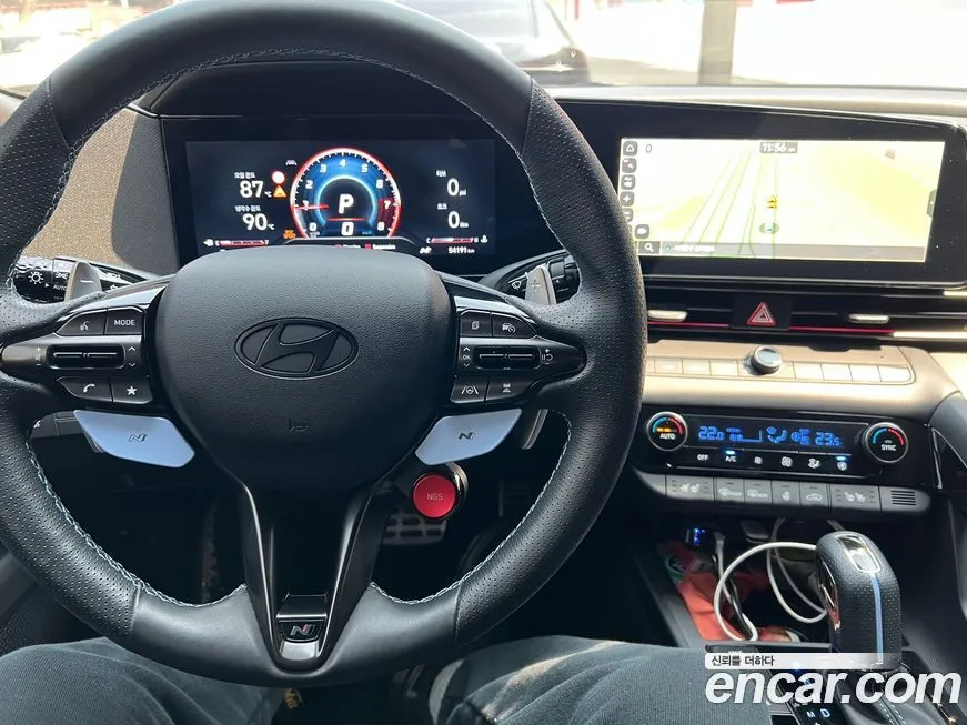 Hyundai AVANTE — фото 4