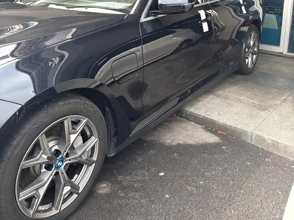 BMW i3 2024 из CN, фото 4