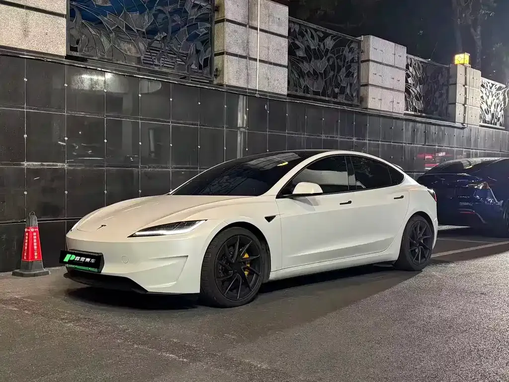 Tesla Model 3 2024 из CN, фото 1