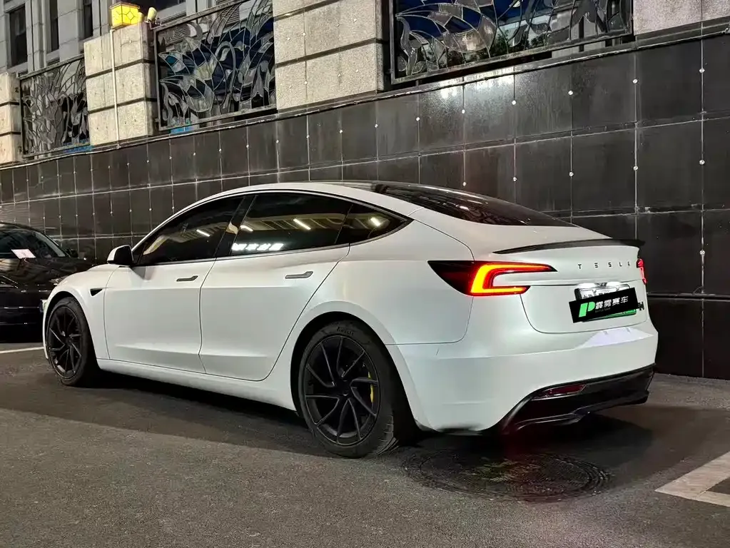 Tesla Model 3 2024 из CN, фото 7