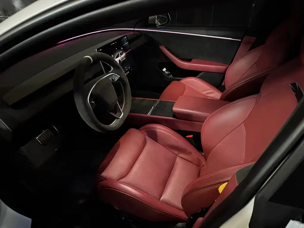 Tesla Model 3 2024 из CN, фото 2