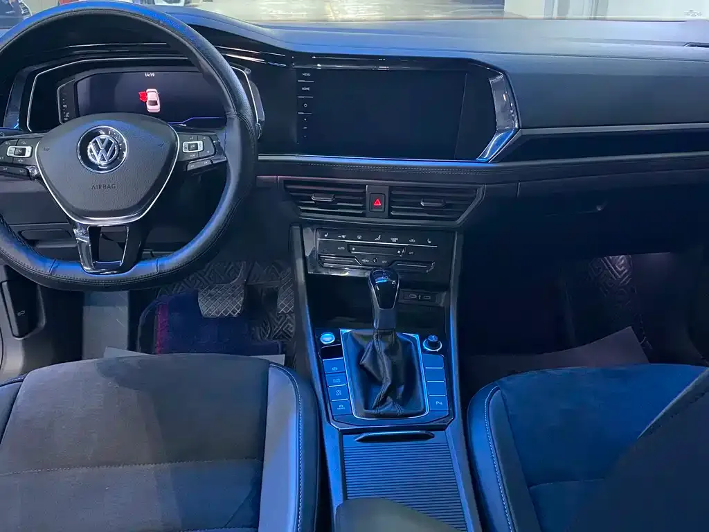 Volkswagen Sagitar 2021 из CN, фото 2