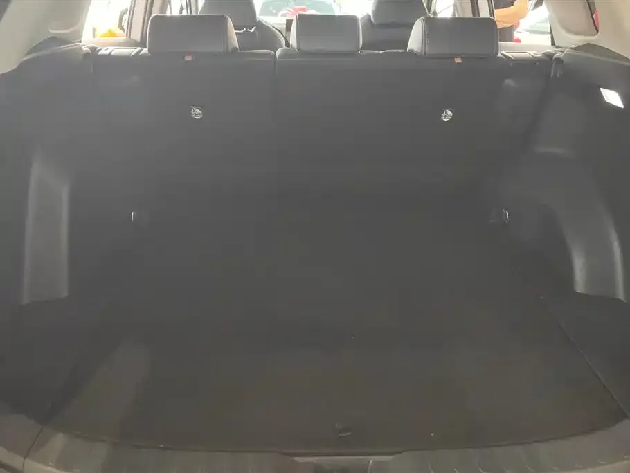 Toyota Wildlander 2024 из CN, фото 3