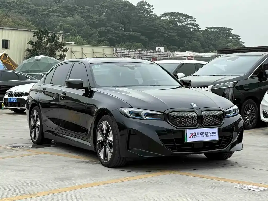 BMW i3 2025 из CN, фото 2