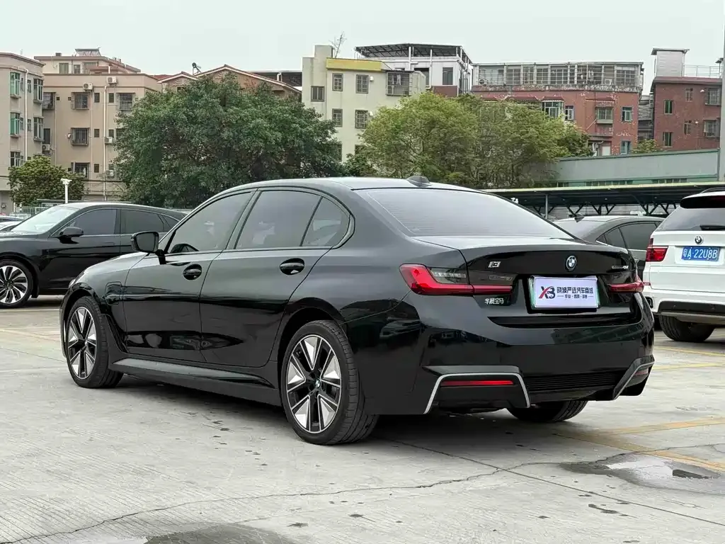 BMW i3 2025 из CN, фото 6