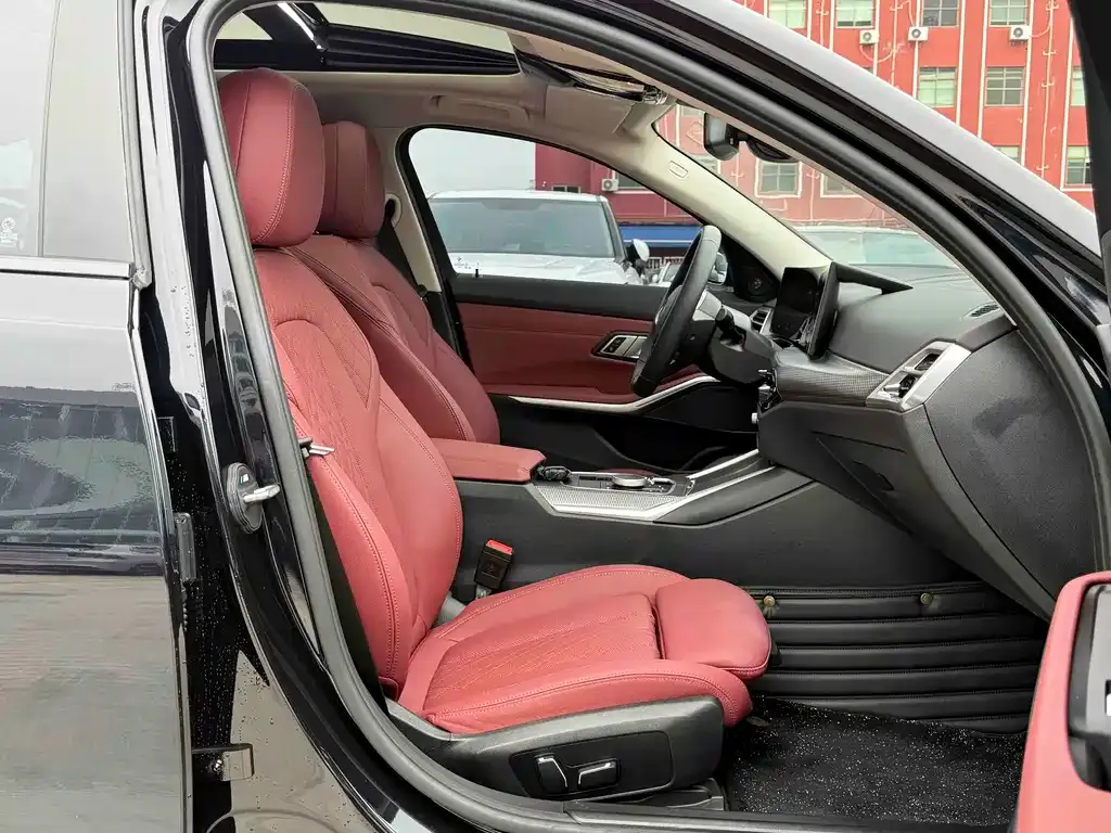 BMW i3 2025 из CN, фото 4