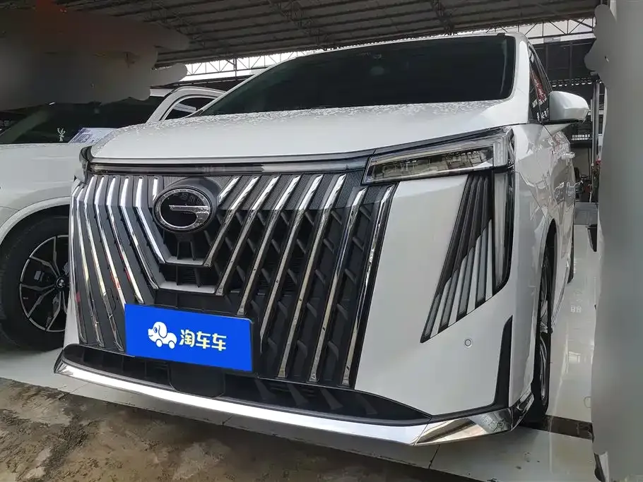 GAC Motor Trumpchi M8 — фото 1