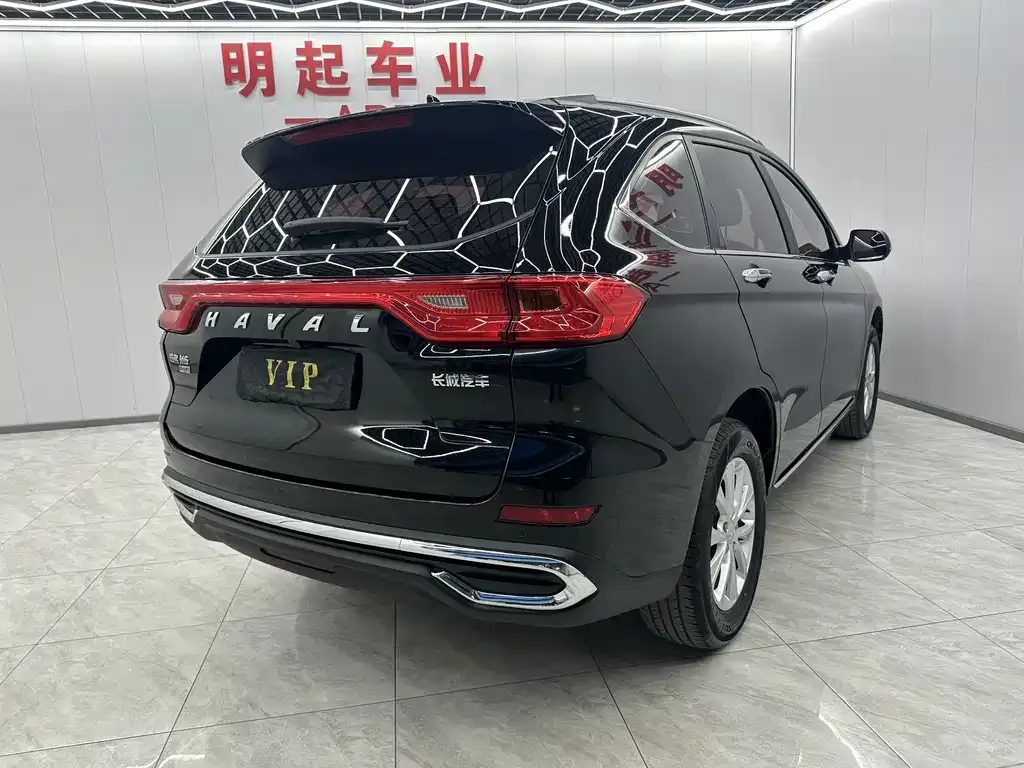 Haval M6 — фото 10