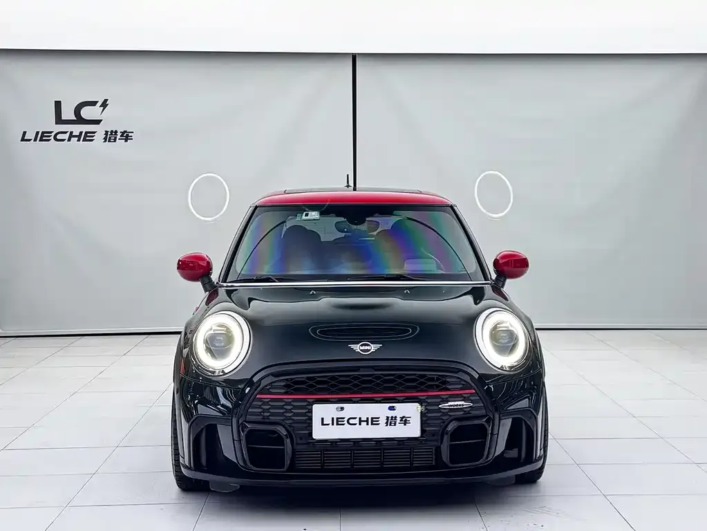 MINI JCW (John Cooper Works) 2022 из CN, фото 3