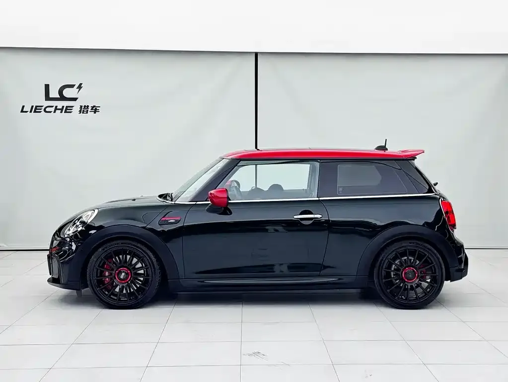 MINI JCW (John Cooper Works) 2022 из CN, фото 4