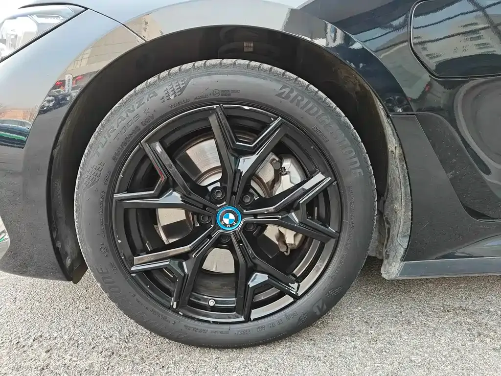 BMW i3 — фото 10