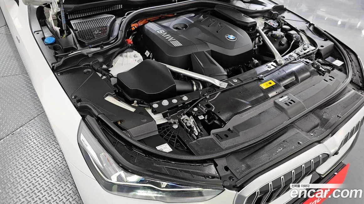 BMW 5-Series 2025 из KR, фото 6