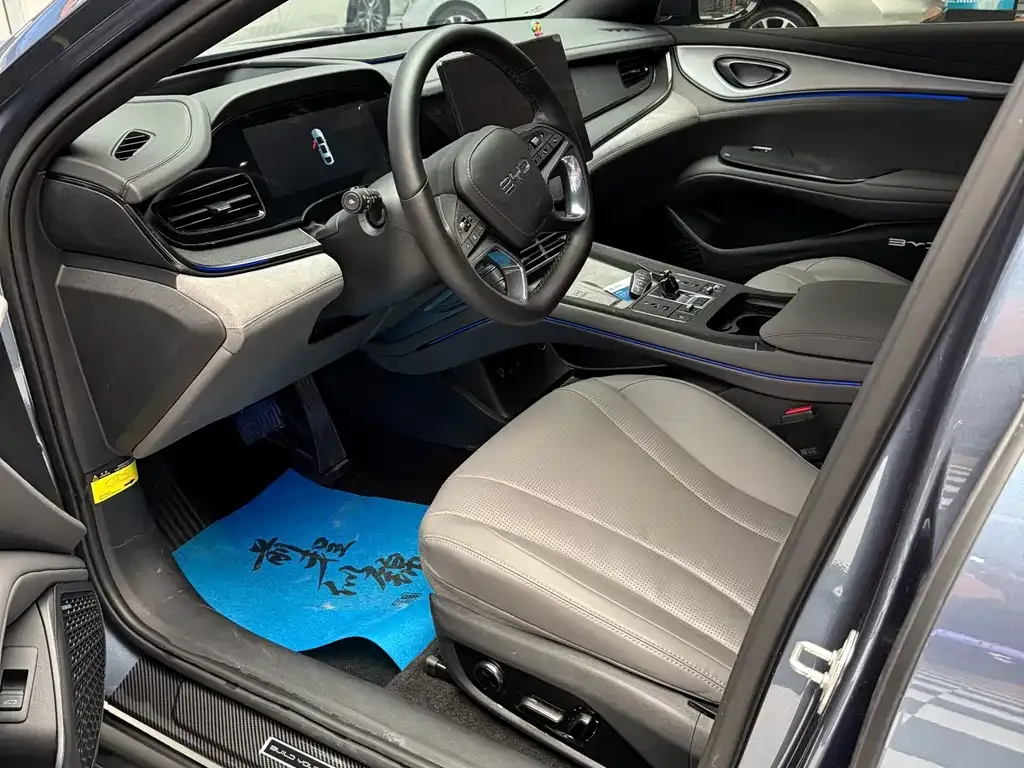 BYD Seal 07 DM-i — фото 2