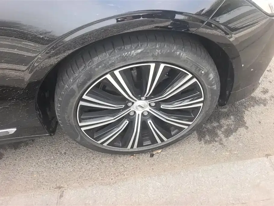 Volvo S90 — фото 7