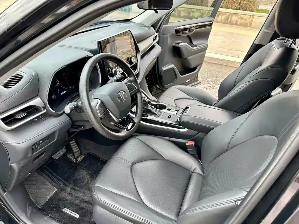 Toyota Highlander 2024 из CN, фото 6