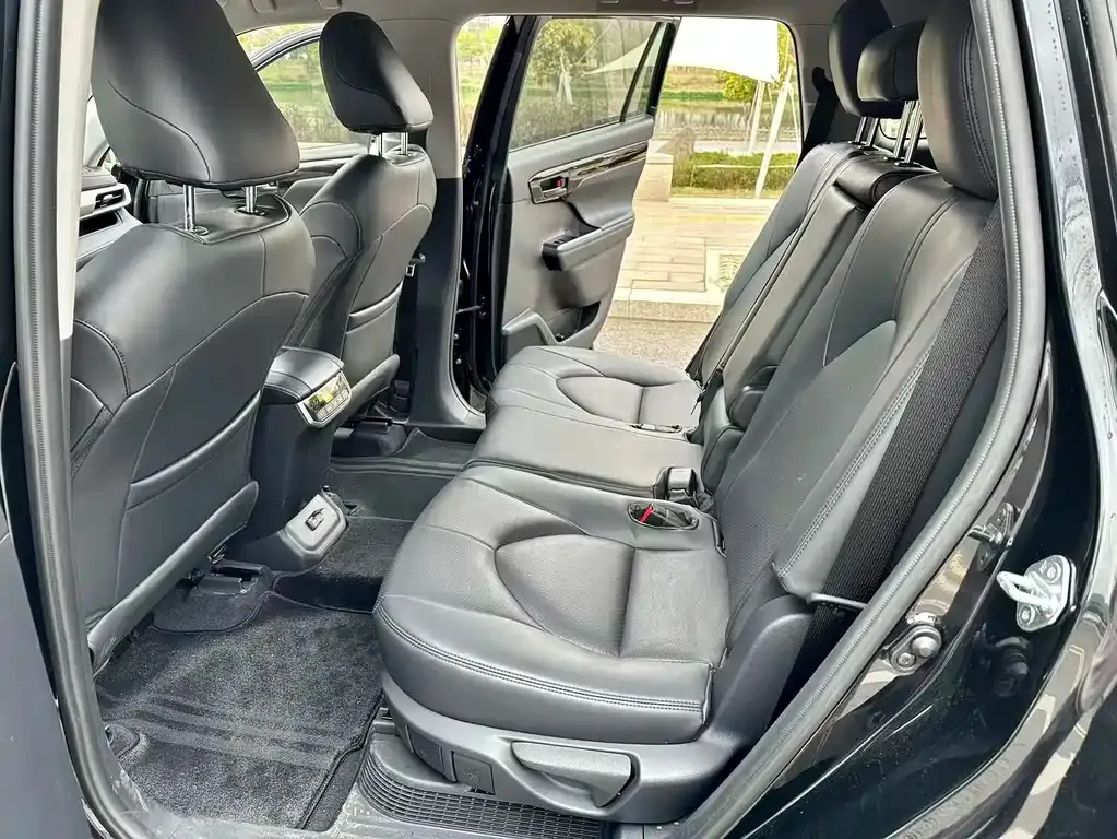 Toyota Highlander 2024 из CN, фото 4