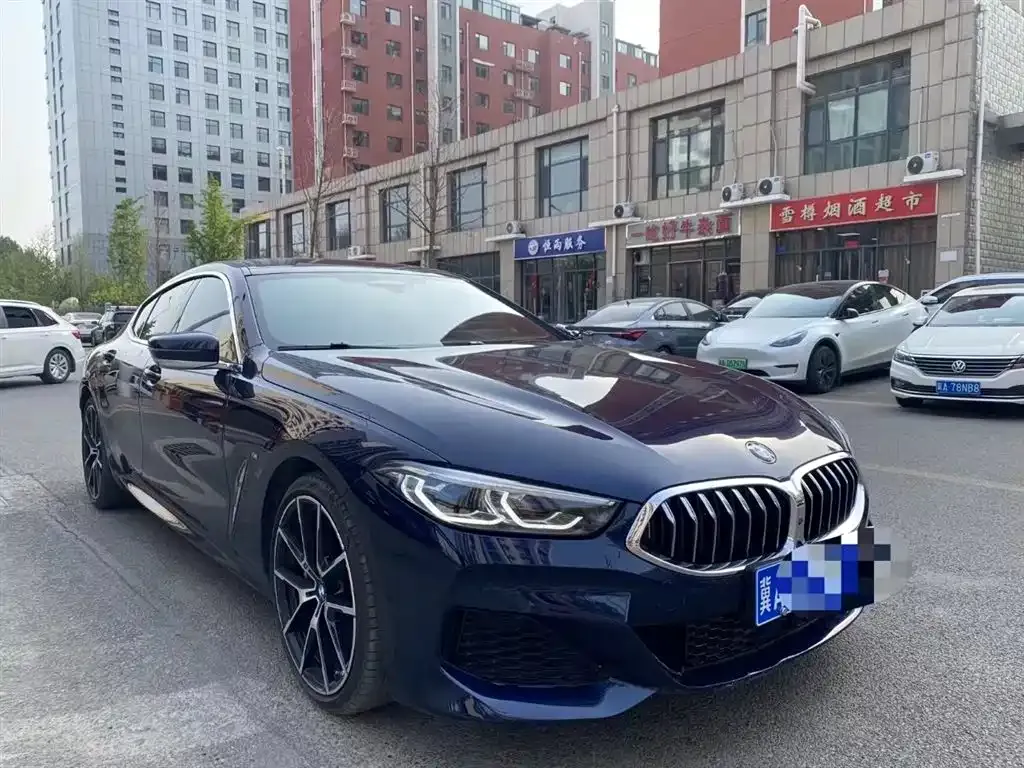 BMW 8 Series 2022 из CN, фото 1