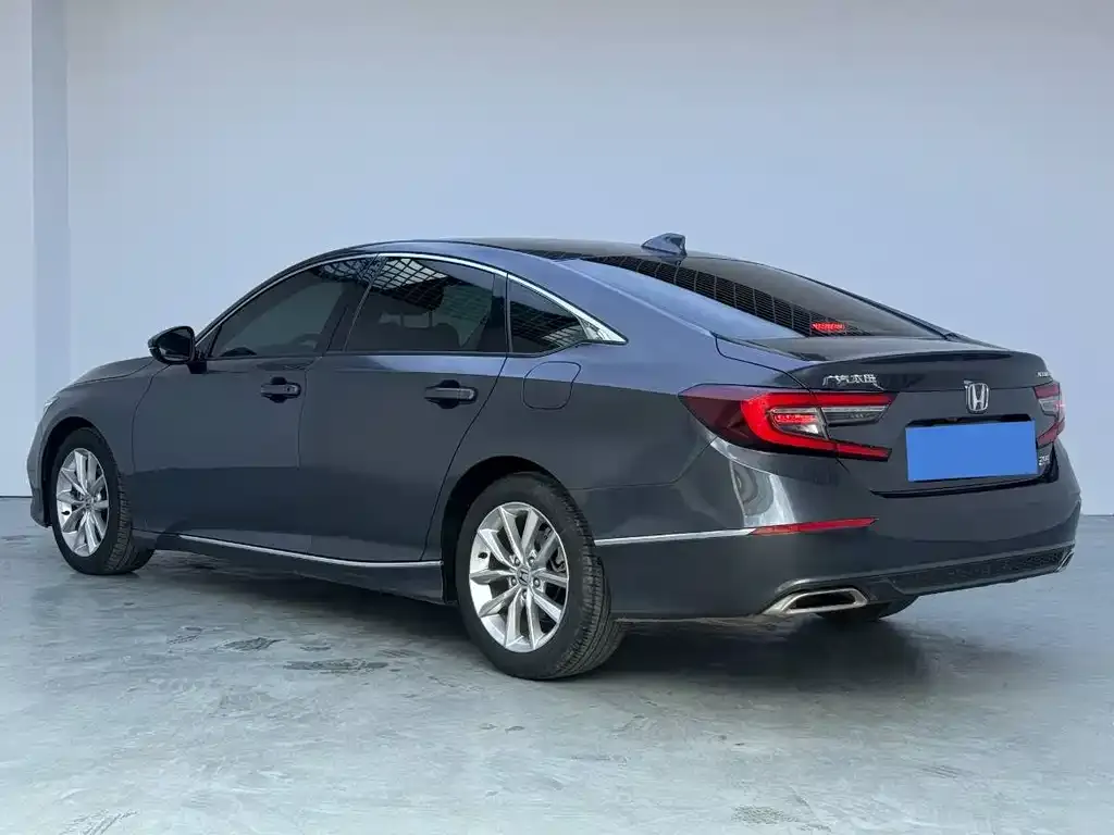 Honda Accord 2023 из CN, фото 7