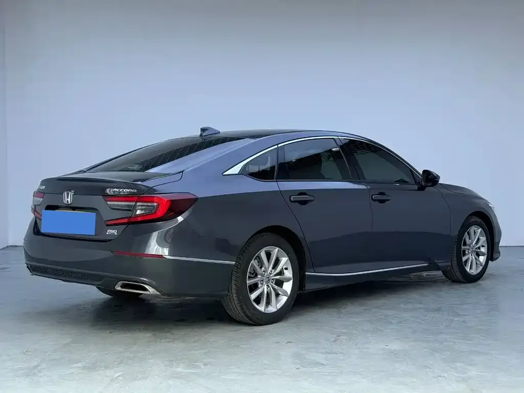 Honda Accord 2023 из CN, фото 4