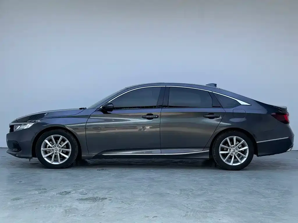 Honda Accord 2023 из CN, фото 6