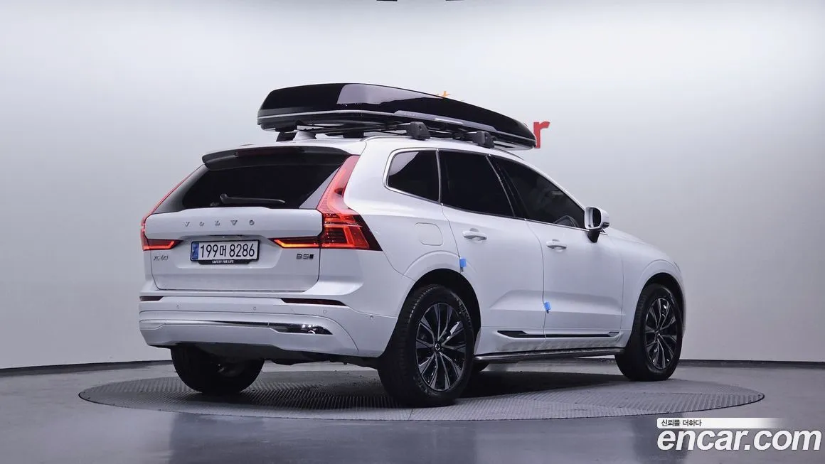Volvo XC60 — фото 4
