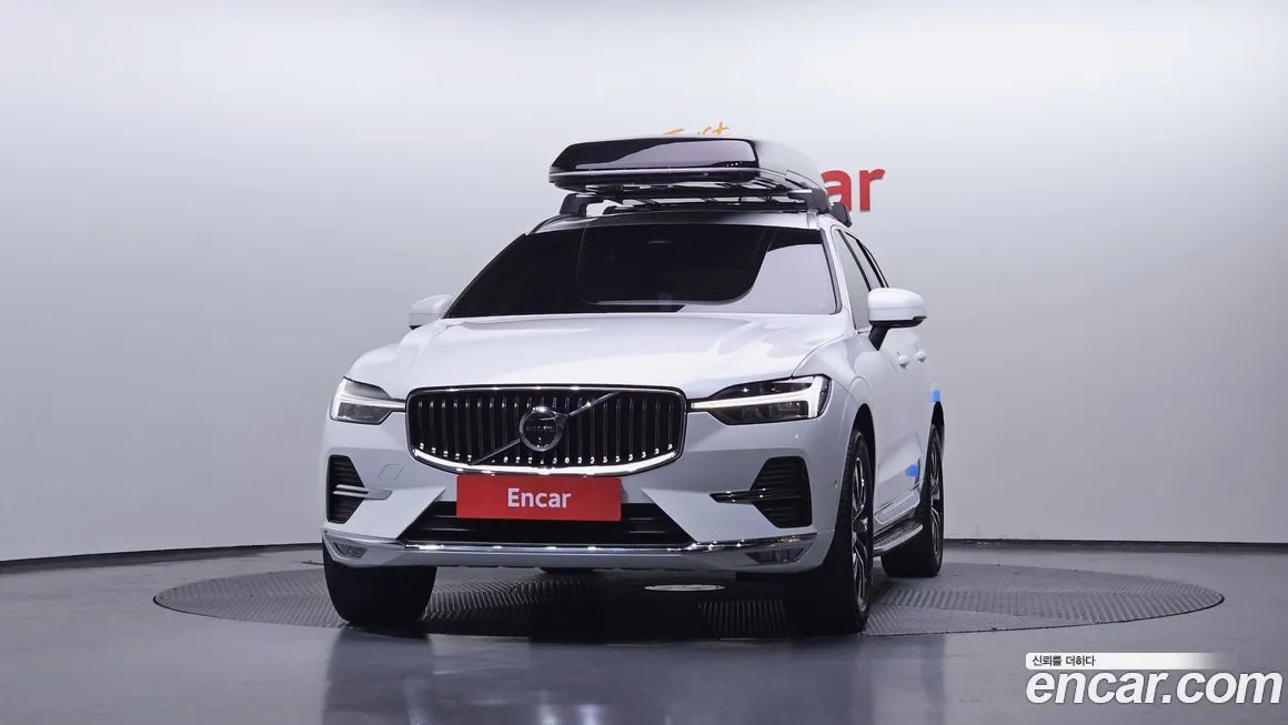 Volvo XC60 — фото 7