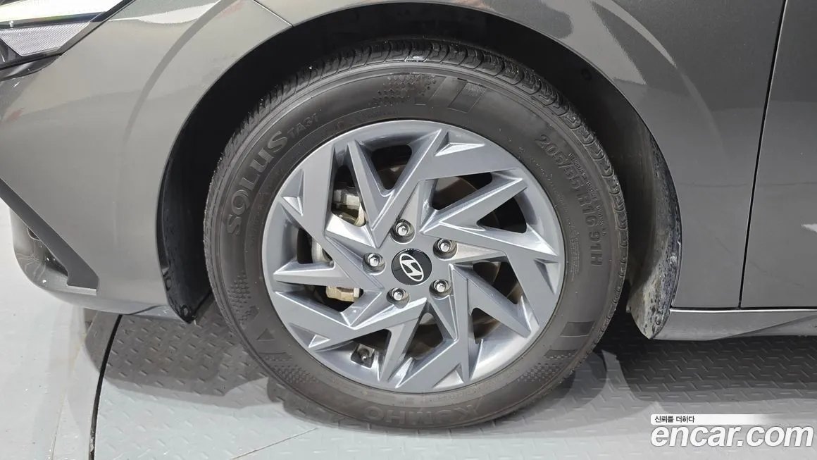Hyundai AVANTE — фото 9