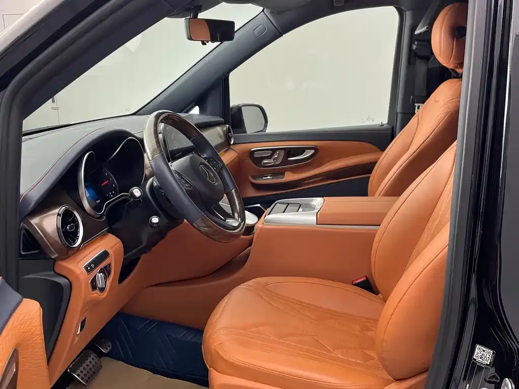 Mercedes-Benz V-Class 2022 из CN, фото 7