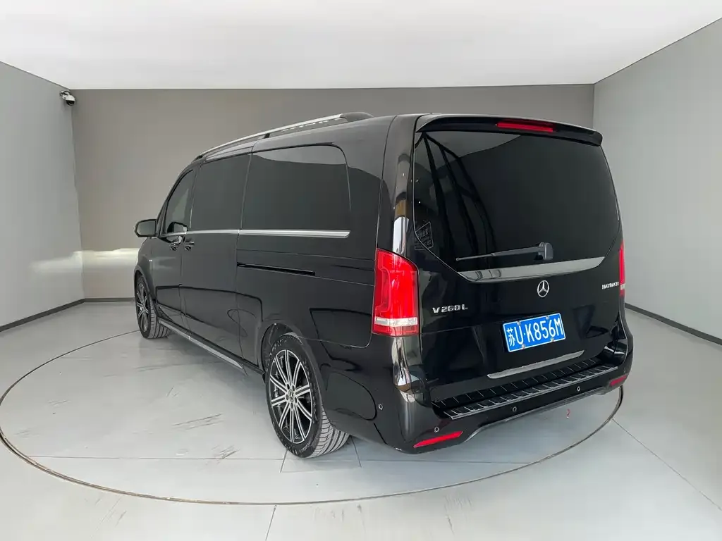 Mercedes-Benz V-Class 2022 из CN, фото 5