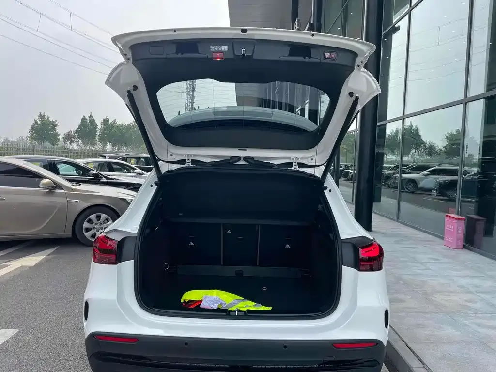 Mercedes-Benz GLA AMG 2025 из CN, фото 5