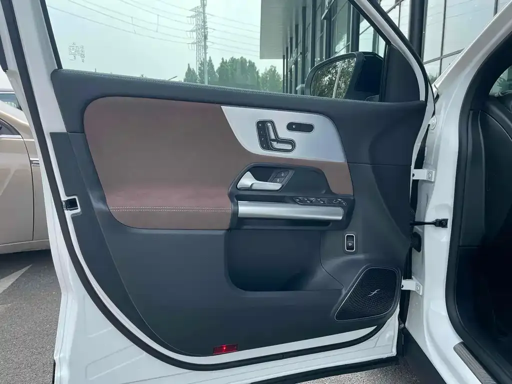 Mercedes-Benz GLA AMG 2025 из CN, фото 6