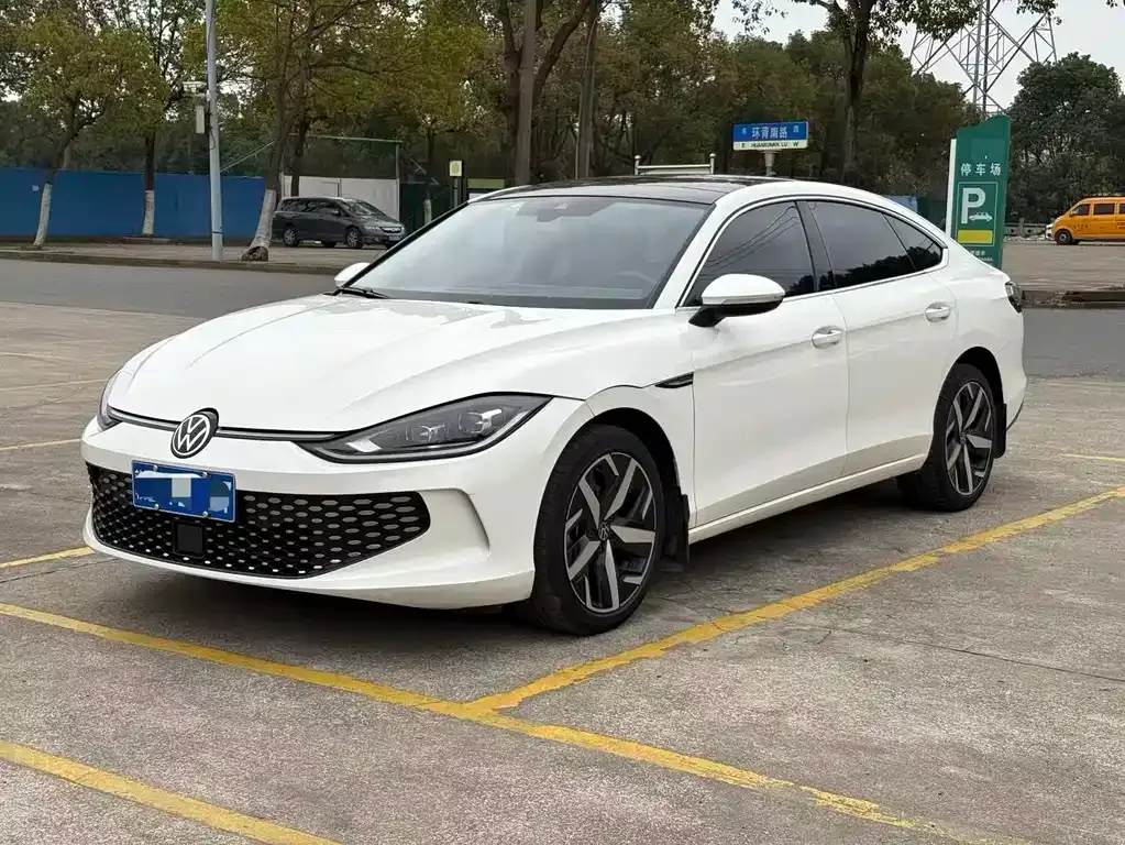 Volkswagen Lamando 2022 из CN, фото 1