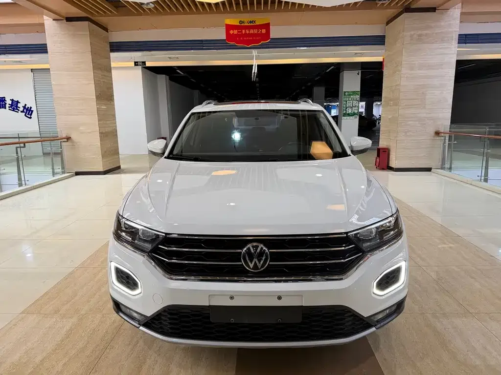 Volkswagen T-Roc 2022 из CN, фото 2