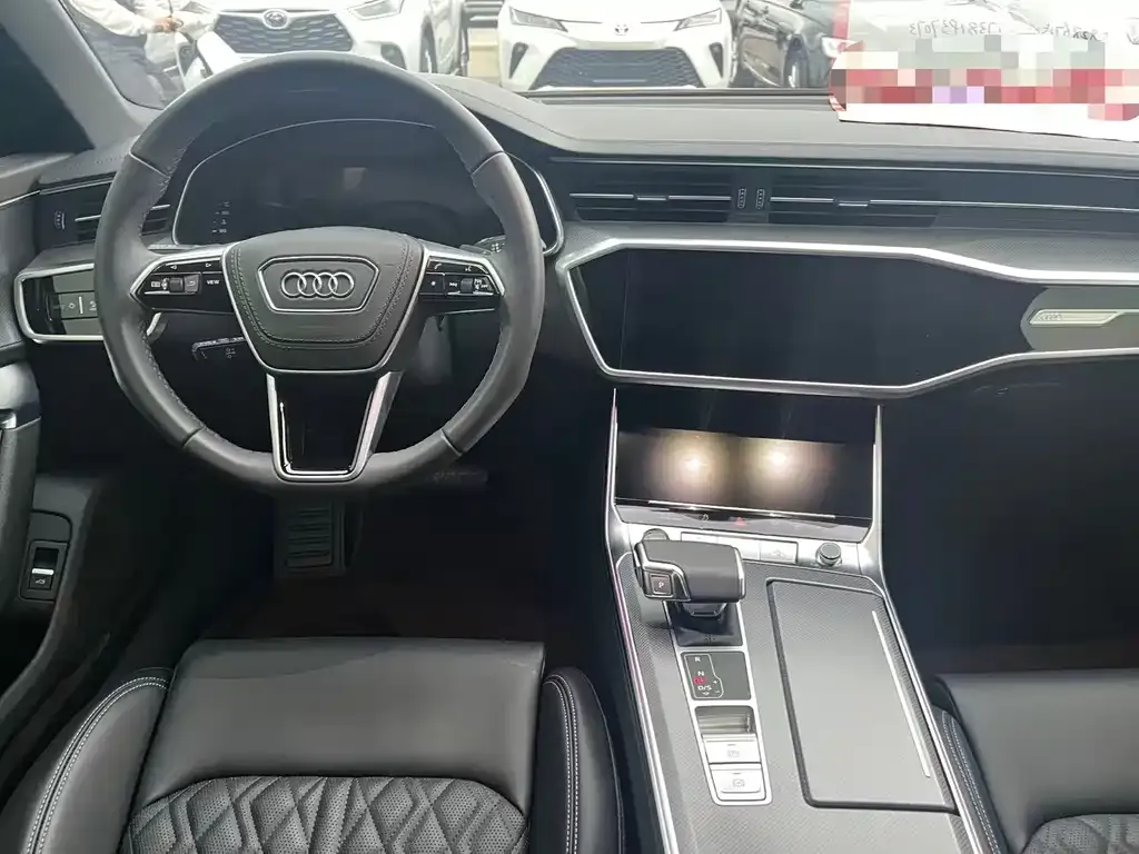 Audi A6L — фото 6
