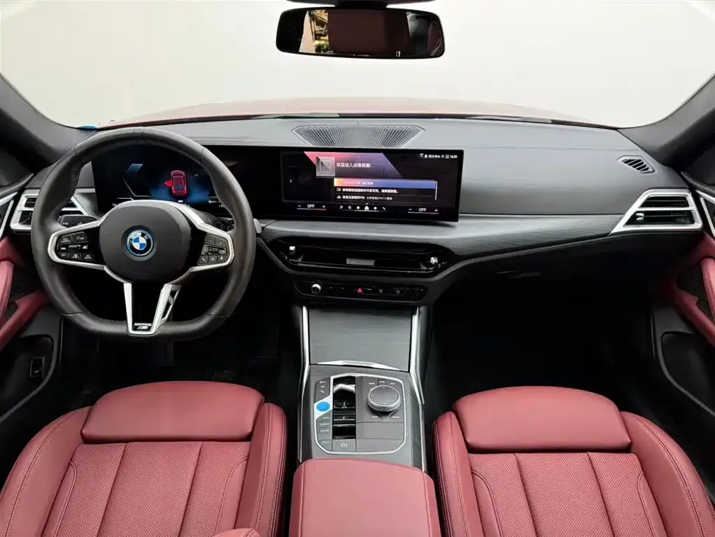 BMW i4 — фото 7