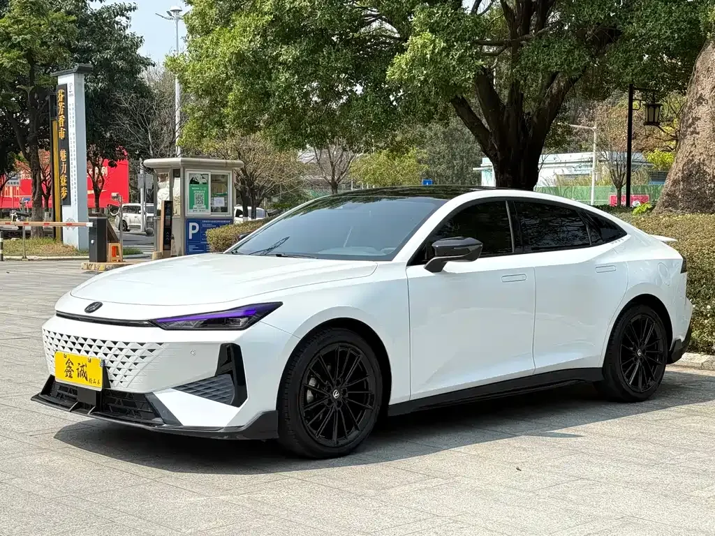 Changan UNI-V 2025 из CN, фото 1