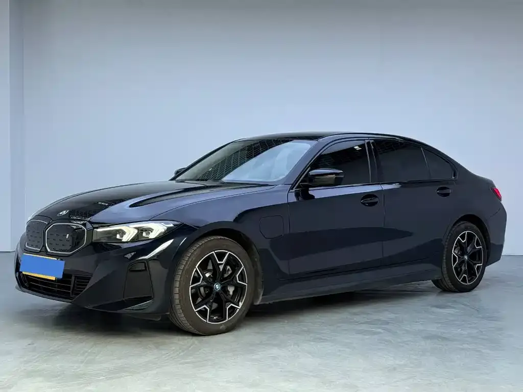 BMW i3 2024 из CN, фото 1