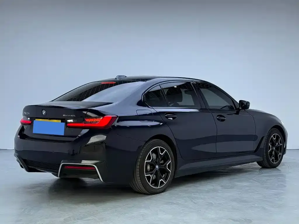 BMW i3 2024 из CN, фото 3