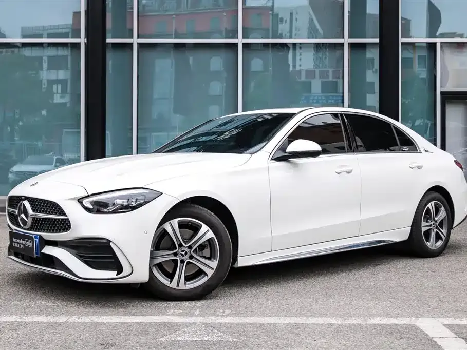 Mercedes-Benz C-Class — фото 10