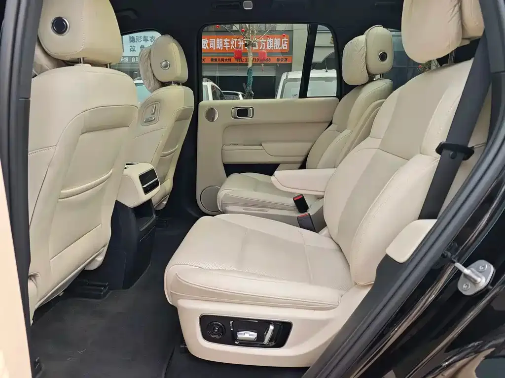 Li Auto L8 2023 из CN, фото 4