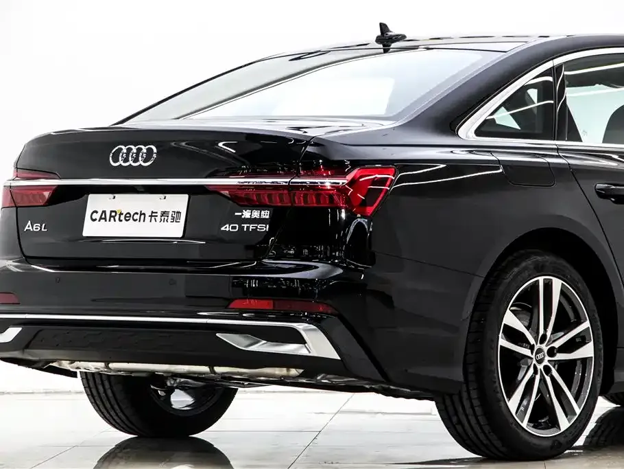 Audi A6L — фото 9