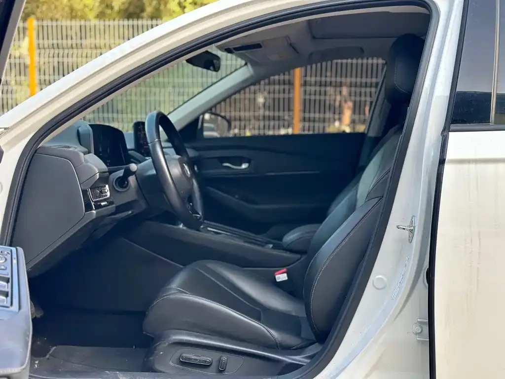 Honda Inspire 2024 из CN, фото 7