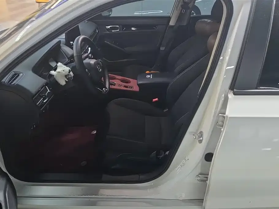 Honda Civic 2025 из CN, фото 2