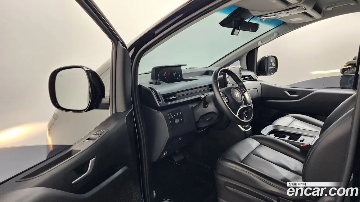Hyundai Staria 2025 из KR, фото 7